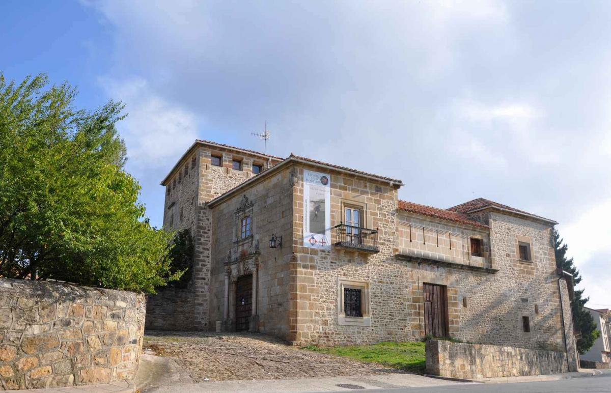 Palacio de los Fernández-Villa
